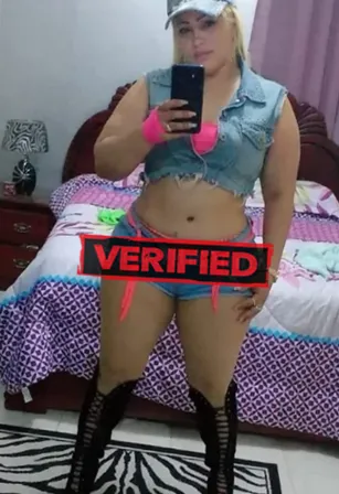 Amy strawberry Sex dating Bafoussam